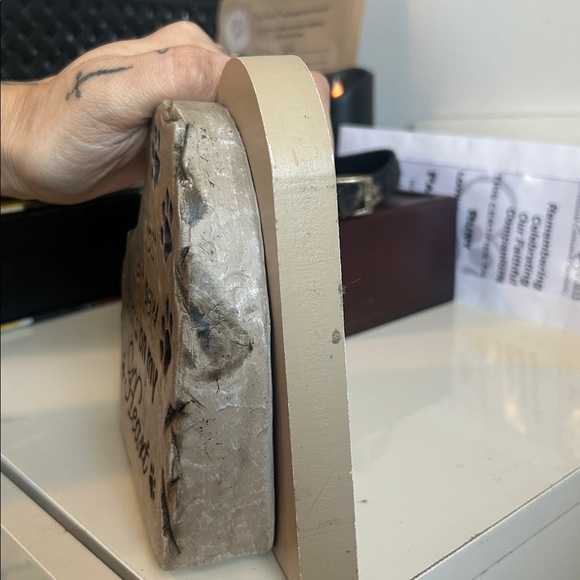 Heart and Stone Paw Print Decor - Picture 2 of 13